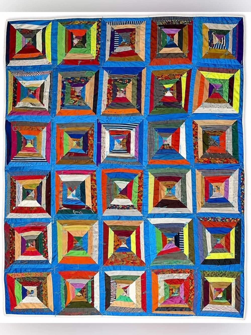 Vintage folk art vibrant  log cabin patchwork scrap Quilt - 92 x 72